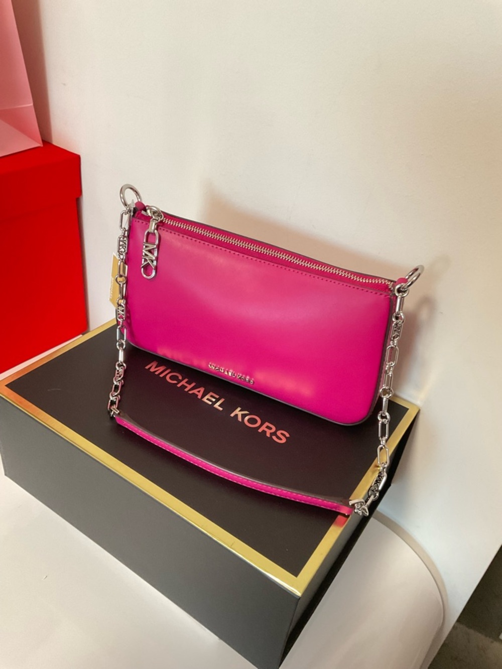 Michael Kors Deep Fuschia Empire Leather Chain-Link Pouchette - Picture 5 of 11